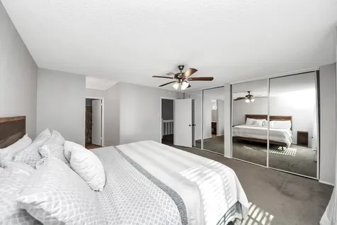 6154 W Airport Boulevard 16 Houston TX 77035