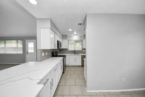 7351 Sonnet Glen Lane Houston TX 77095