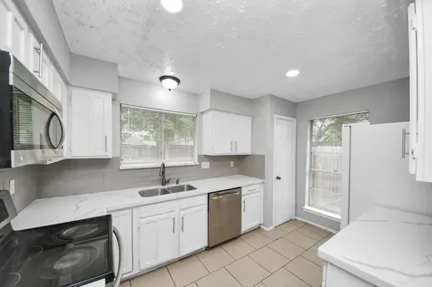 7351 Sonnet Glen Lane Houston TX 77095