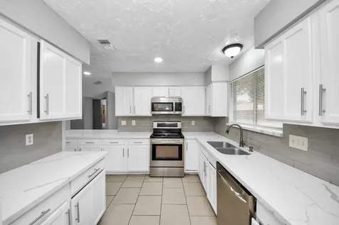 7351 Sonnet Glen Lane Houston TX 77095