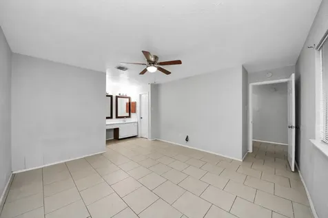 7351 Sonnet Glen Lane Houston TX 77095