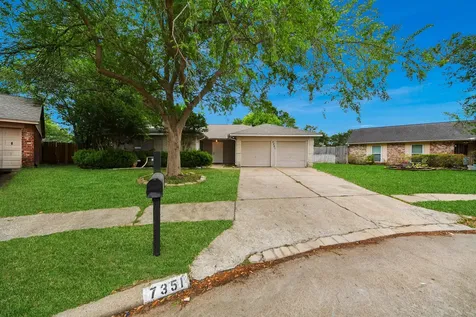 7351 Sonnet Glen Lane Houston TX 77095