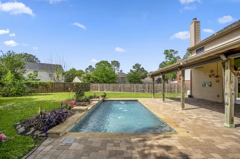 807 Noble Springs Road Houston TX 77062