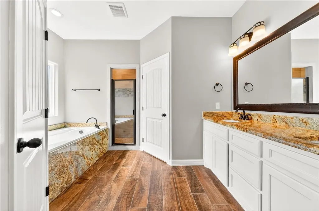 6534 Paddington Drive Corpus Christi TX 78414