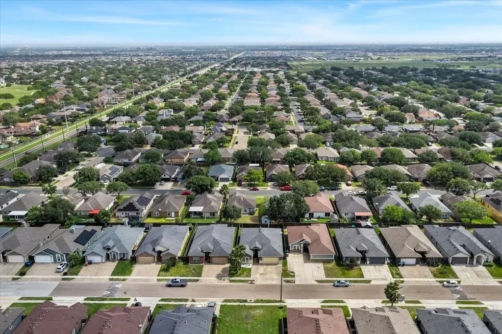 6534 Paddington Drive Corpus Christi TX 78414