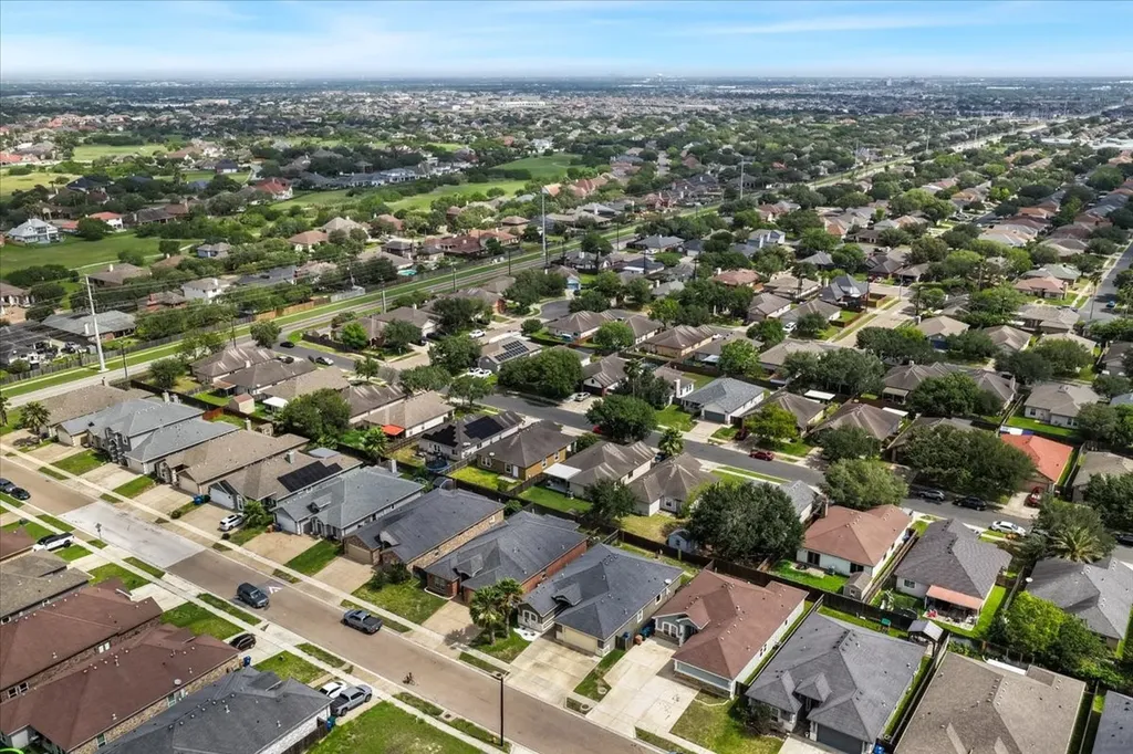 6534 Paddington Drive Corpus Christi TX 78414