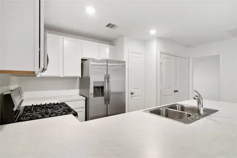 104 Pine Bend Court Magnolia TX 77354