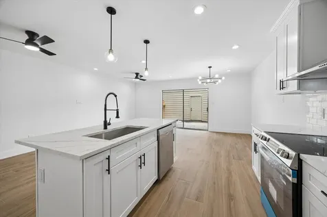 11840 Barryknoll Lane 8 Houston TX 77024