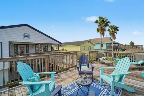192 Barracuda Street Bayou Vista TX 77563