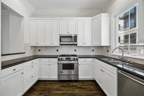 1904 Greenwich Place Drive Houston TX 77019