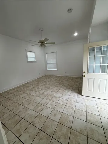 5201 Leeland Street B Houston TX 77023
