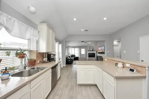 1326 Auburn View Lane Fresno TX 77545
