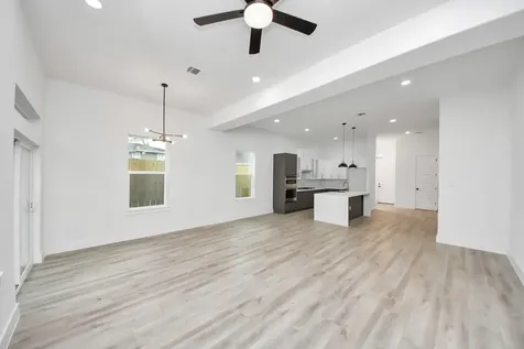 2911 Wichita Street Houston TX 77004