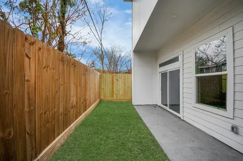 2911 Wichita Street Houston TX 77004