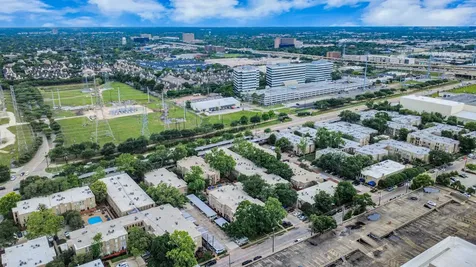 4641 Wild Indigo Street 450 Houston TX 77027