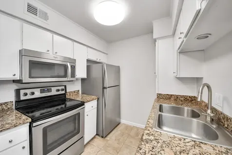 4641 Wild Indigo Street 450 Houston TX 77027