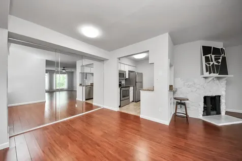 4641 Wild Indigo Street 450 Houston TX 77027