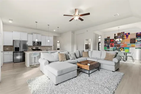 2602 Arbor Edge Crossing La Marque TX 77568