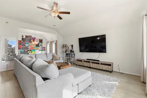 2602 Arbor Edge Crossing La Marque TX 77568