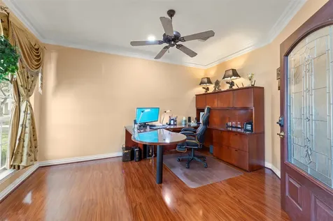 2407 Royal Palm Court League City TX 77573