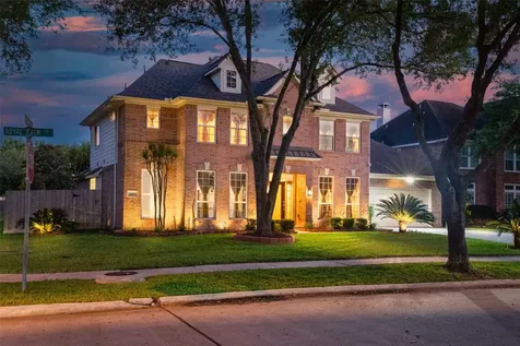 2407 Royal Palm Court League City TX 77573