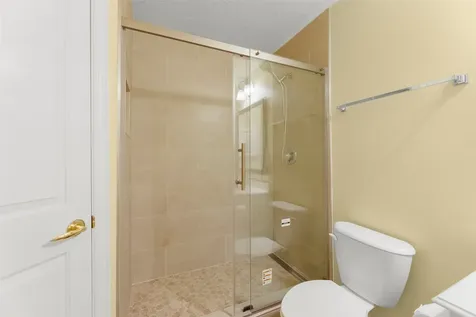 2407 Royal Palm Court League City TX 77573