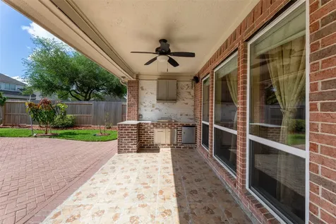 2407 Royal Palm Court League City TX 77573