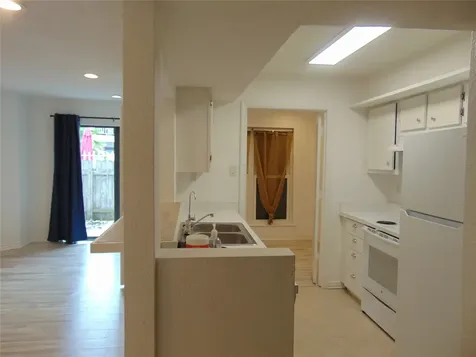 3220 69th Street G1 Galveston TX 77551
