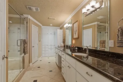 6002 Coral Ridge Road Houston TX 77069