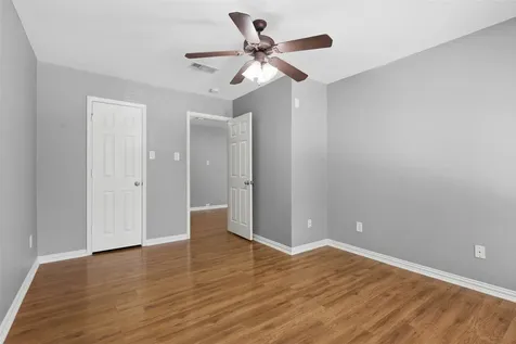 9811 Retherford Drive Houston TX 77086