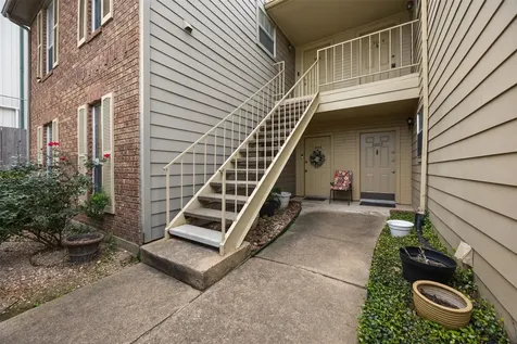 1515 Sandy Springs Road 3005 Houston TX 77042