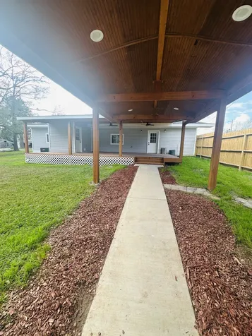 690 N Barbee Street Lovelady TX 75851
