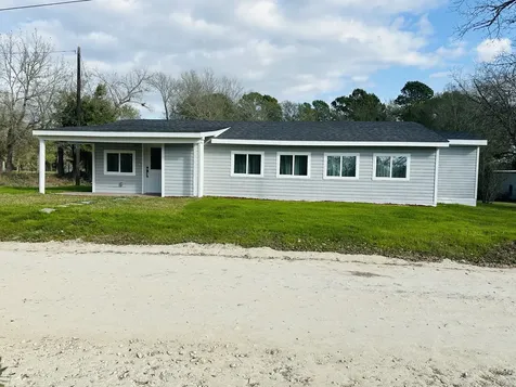 690 N Barbee Street Lovelady TX 75851