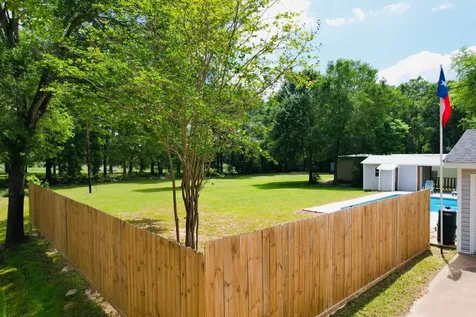 690 N Barbee Street Lovelady TX 75851