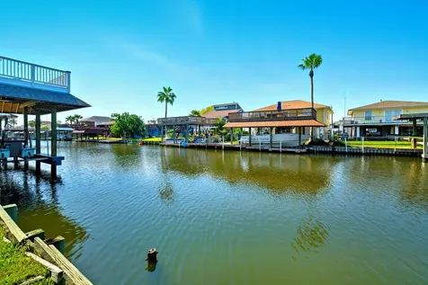 439 Pompano Street Bayou Vista TX 77563