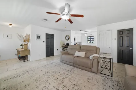 439 Pompano Street Bayou Vista TX 77563