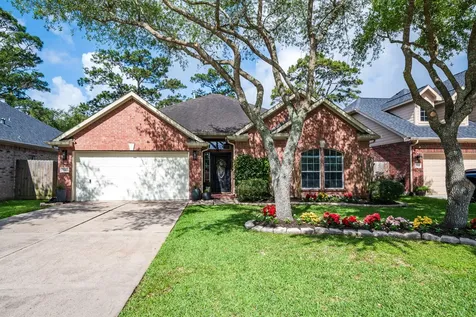 3748 Armand Drive Dickinson TX 77539