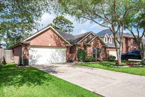 3748 Armand Drive Dickinson TX 77539