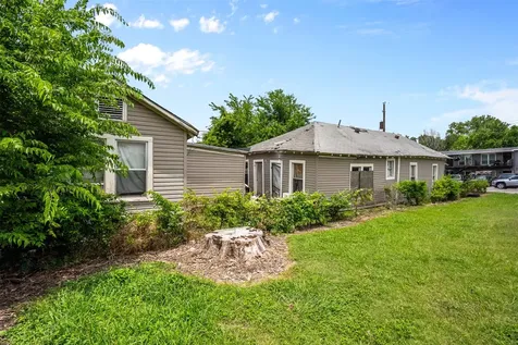 2007 Massie Street Houston TX 77026