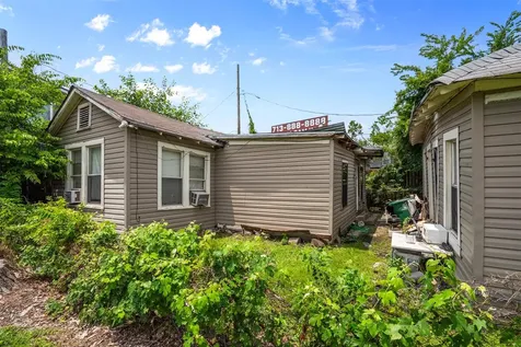 2007 Massie Street Houston TX 77026
