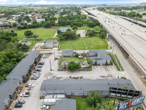 2007 Massie Street Houston TX 77026