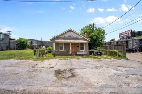 2007 Massie Street Houston TX 77026