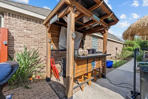 1607 S Primavera Drive Pearland TX 77581