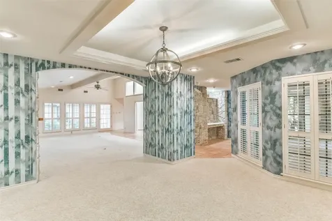 1 Cadena Court Galveston TX 77554