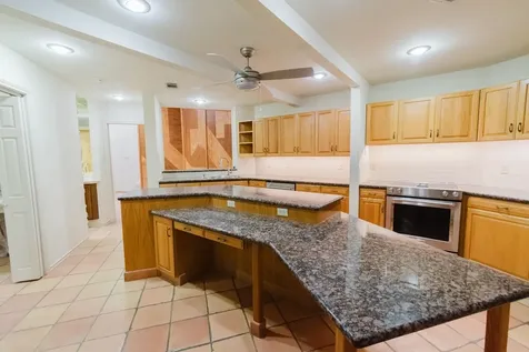 1 Cadena Court Galveston TX 77554