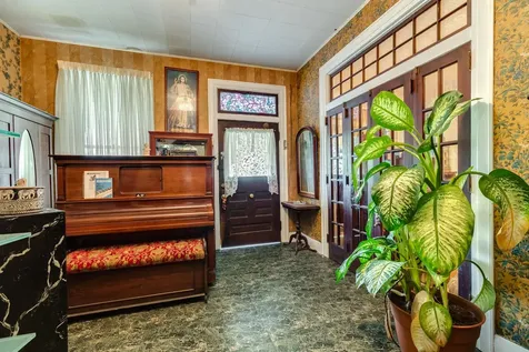 1619 Sealy Street Galveston TX 77550