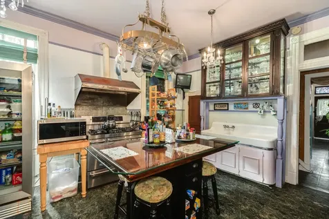 1619 Sealy Street Galveston TX 77550