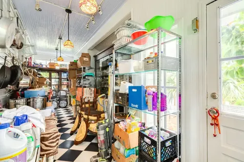 1619 Sealy Street Galveston TX 77550