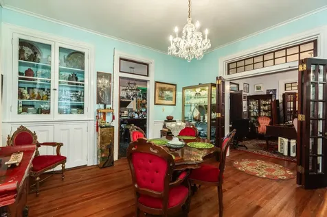 1619 Sealy Street Galveston TX 77550