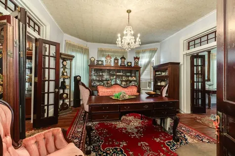 1619 Sealy Street Galveston TX 77550